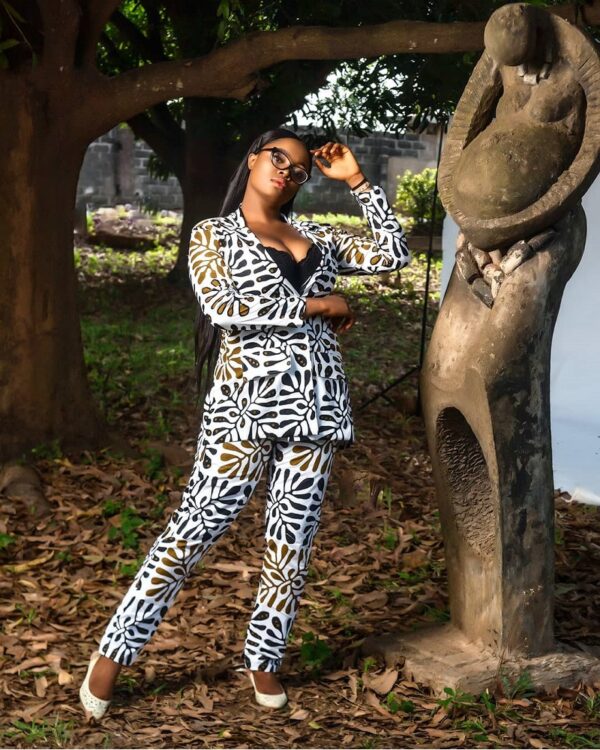 LadyBeellionaire Fashion Nigeria Indigenous